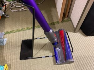 ダイソンv8を設置